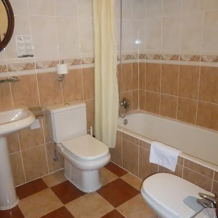 Готель Leku Eder 2*